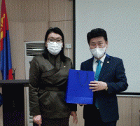 김원기 의원, 몽골 노동사회복지부 장관 및 공직자 대상으로 경기도복지정책 특강